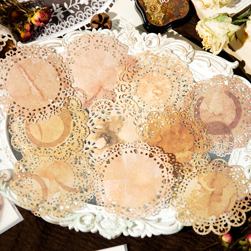 Vintage coffee dyed lace paper - Image 3